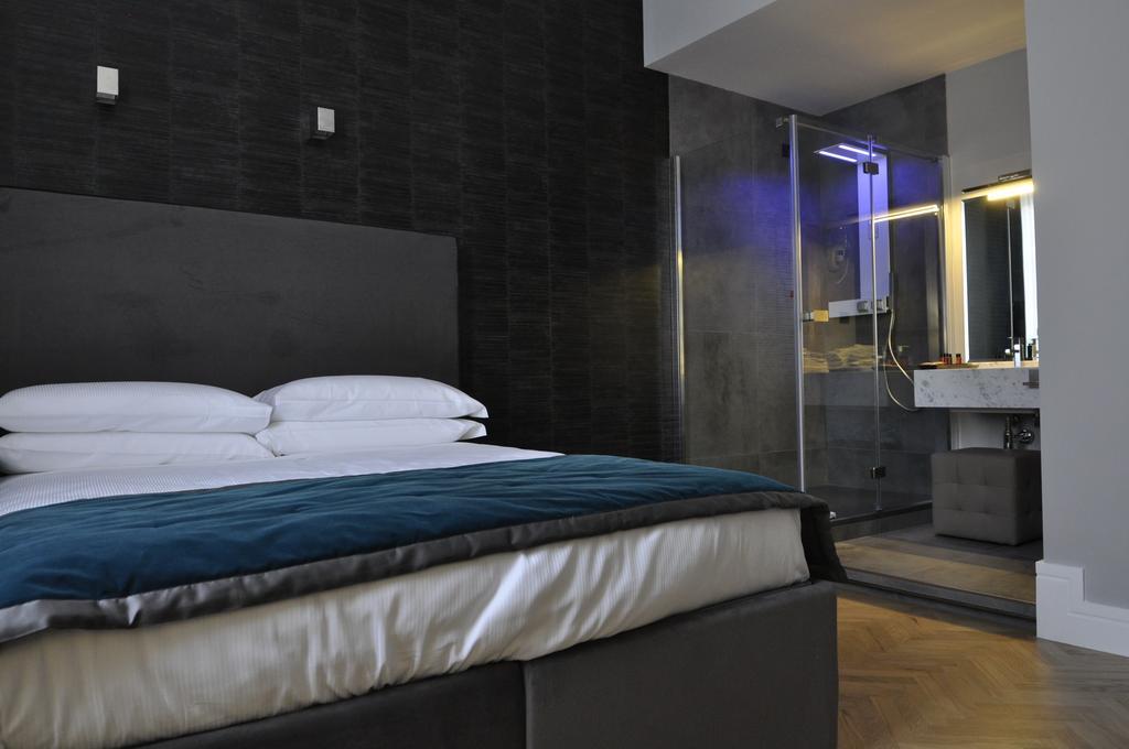 เพลซ 24 สวีท แอนด์ เวลเนส Hotel โรม ภายนอก รูปภาพ
