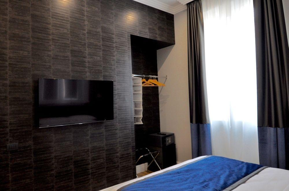 เพลซ 24 สวีท แอนด์ เวลเนส Hotel โรม ภายนอก รูปภาพ